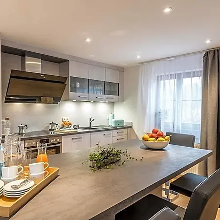Rh-appartements 15 Minuten Von Basel Im Dorf Ruehrberg Apartmanhotel