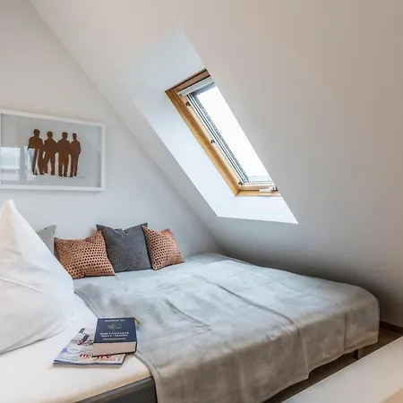 Apart-hotel Rh-appartements 15 Minuten Von Basel Im Dorf Ruehrberg